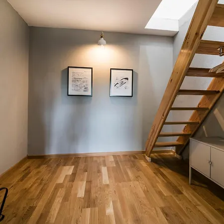 Victus Apartamenty, Abrahama * ソポト