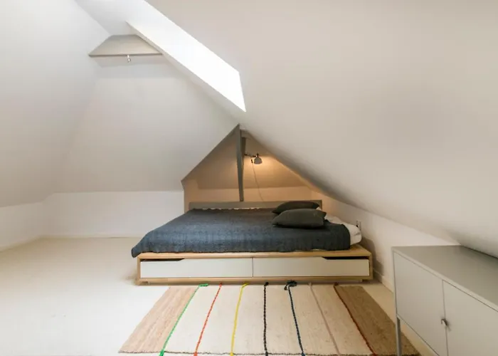 Victus Apartamenty, Abrahama Lejlighed *